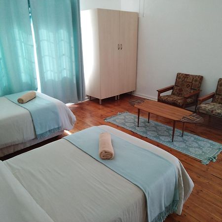Steytlerville Royal Hotel Bagian luar foto