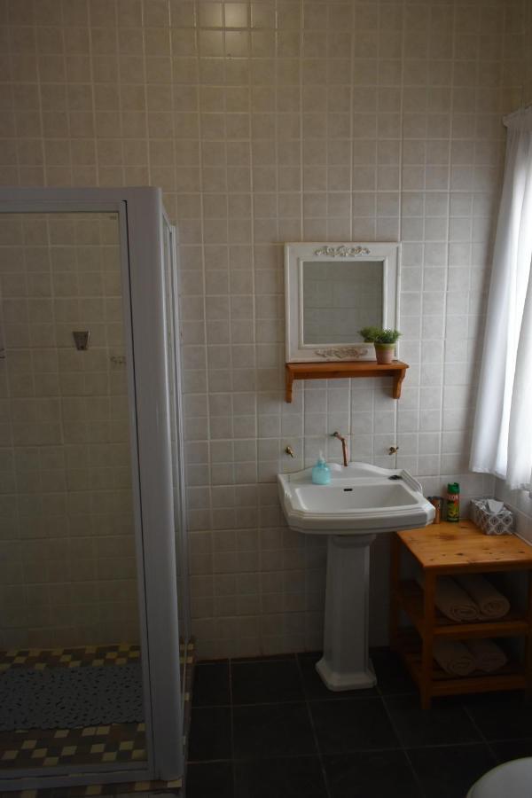 Steytlerville Royal Hotel Bagian luar foto