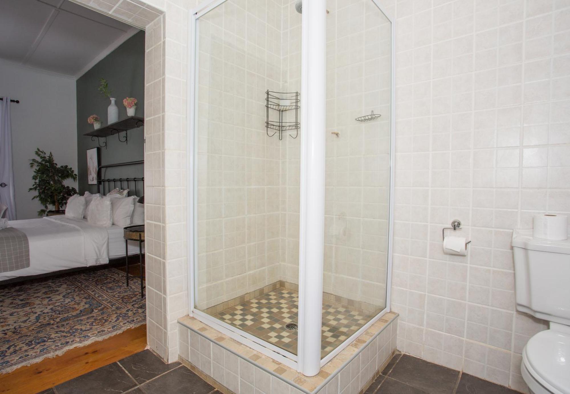 Steytlerville Royal Hotel Bagian luar foto